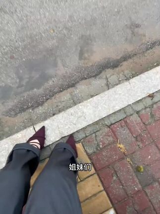 2025秋季新款气质绒面尖头小低跟高跟鞋时尚百搭复古显瘦通勤单鞋#女鞋#女鞋推荐 #女鞋分享 #低跟鞋#单鞋