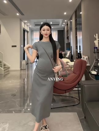 #孕期穿搭 #轻松解锁秋季穿搭 #一个身体两个心跳 #孕妇装新款 #显瘦连衣裙
