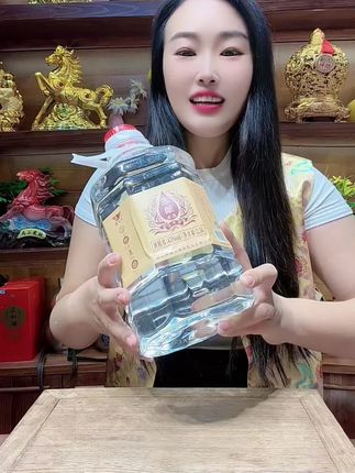 #白酒 #强烈推荐 #园林青老酒