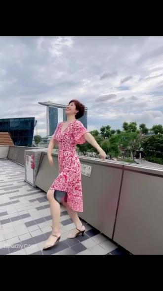 #AI锅庄舞多人版舞蹈