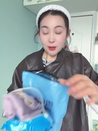 买一送一秋裤#上抖音热门 #抖音我想上热门
