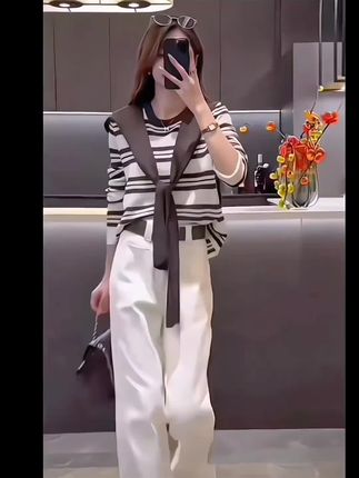 普天同庆,开学第一天,当你有个概念神班主任 #校园 #开学前的精神状态 #开学第一天 #开学超能迎新会 #开学我又有招了