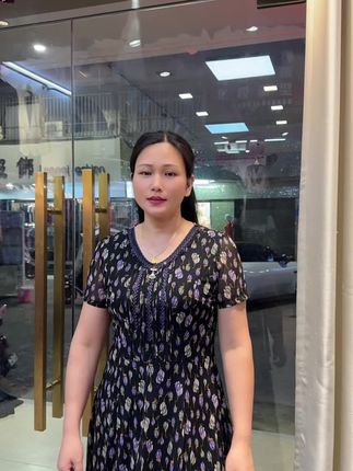 #品牌连衣裙 #妈妈连衣裙中长款新款 #长裙飘飘