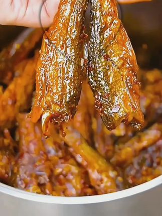 柳妹湘味农家香辣手撕鱼湖南特产下饭火焙鱼小鱼仔零食即食288克#手撕鱼 #手撕鱼干