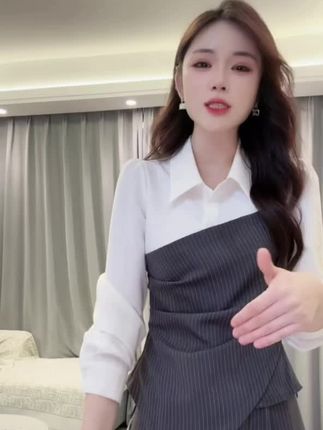 #套装 W229 秋季流行穿搭气质通勤条纹衬衫两件套 #气质套装#百搭套装 #时尚套装 #显瘦套装