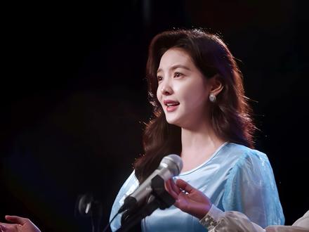 年代一枝花来啦
#章若楠 #章若楠庄庄 #冬去春来定档0322 #冬去春来