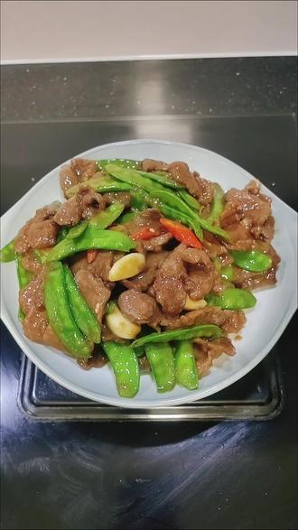 荷兰豆炒牛肉 #在家做美食 #跟着抖音学做菜 #家常菜 #美食分享 #炒牛肉
