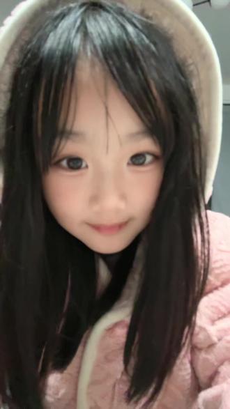 #别羡慕我就是怎样都漂亮 哈哈,这个特效太搞笑了吧。