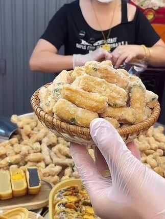 潮汕特产兰花根(铁丁头)传统小吃怀旧零食潮汕特产小吃零食#兰花根 #潮汕美食 #传统糕点 #茶点 #又香又酥又脆