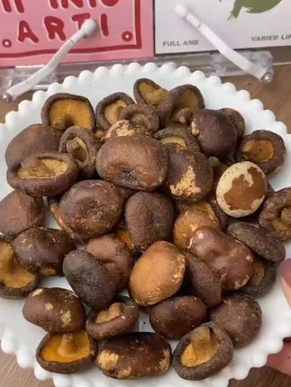 #香姑脆片 三种口味,低温烘焙的香菇脆片,休闲解馋小零食,越吃越上头#好吃