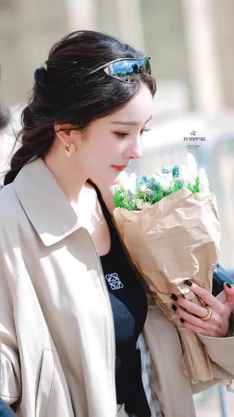 麻花辫的正确扎法,好适合元旦假期扎#发型教程 #编发教程 #麻花辫简单编发 #日常发型美出高级感 #简单好看发型