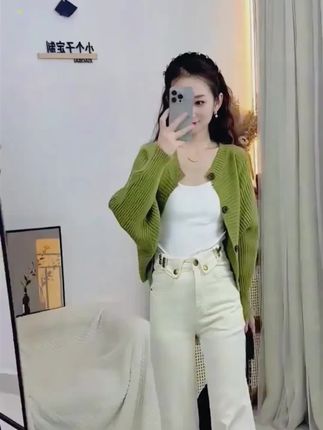 短款针织衫开衫毛衣外套女长袖秋季设计感小个子复古气质百搭上衣