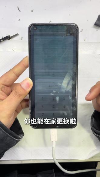 今天教你们更换手机屏幕总成!你学废了吗😂#爱修汇 #手机换屏