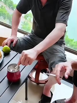 防飞灰不锈钢烟灰缸、好清洗、不跑灰#烟灰缸#不锈钢烟灰缸#防飞灰烟灰缸#好物推荐#烟民看过来