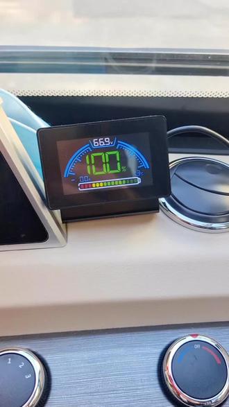 电三轮充电总踩坑?电量忽高忽低,充早了伤电池,充晚了半路趴窝!今天教你3个精准判断法,最后一个绝了,再也不用瞎猜!#三轮车 #三轮车充电小技巧 #电动车充电 #三轮车电池