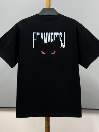 这款暗黑风T恤,超酷字母搭配邪魅粉眼,拽酷感直接拉满~#男女同款穿搭 #强烈推荐 #个性t恤 #潮牌穿搭