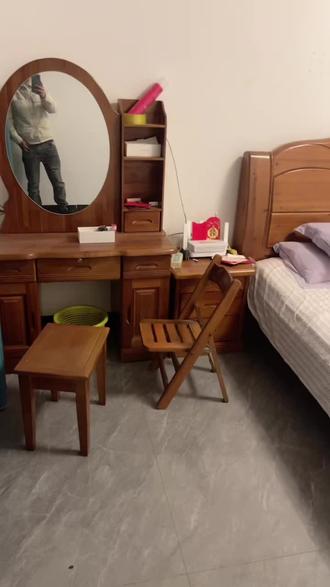 回到家,还是一个人,另一半在哪里,#自己的小窝