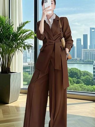 大码女装气质系带西装套装胖mm秋季新款修身时尚西服阔腿裤两件套#早秋高智感职场穿搭 #日常穿搭时尚 #自信的女人最有魅力