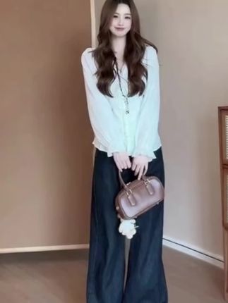 #法式御姐气质长袖衬衫#新款蕾丝拼接高级设计遮肉显瘦上衣