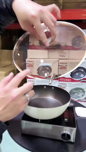 AEU2025款有钛有钛不粘锅#钛锅 #钛锅无涂层 #每日推荐 #家用好物 #dou+小助手