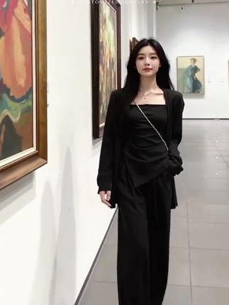 #早秋穿搭 #穿搭分享 #高级感女神穿搭 #气质女神穿搭 #谁穿谁好看系列