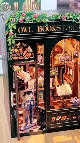 误入隐秘的柯南书店…🔖 | 猫头鹰书店积木
#名侦探柯南 #猫头鹰书店 #diy小屋 #微缩场景 #cutebee