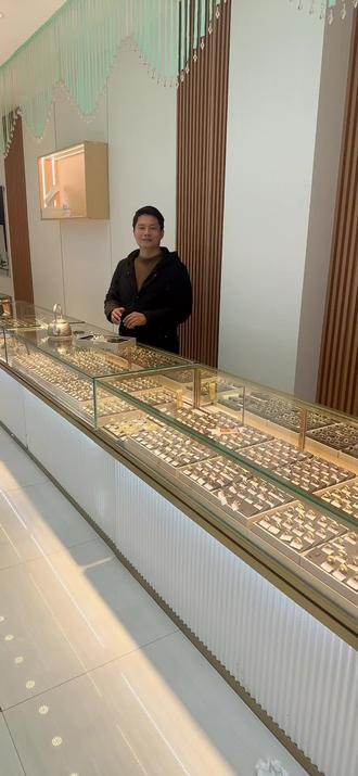 百年一遇的行情。太热了!#银价暴涨#白银疯抢