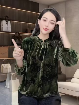 新款新中式国风上衣洋气减龄复古上衣#高级感穿搭 #气质穿搭 #穿出自己的风格 #这也太好看了 #新中式穿搭