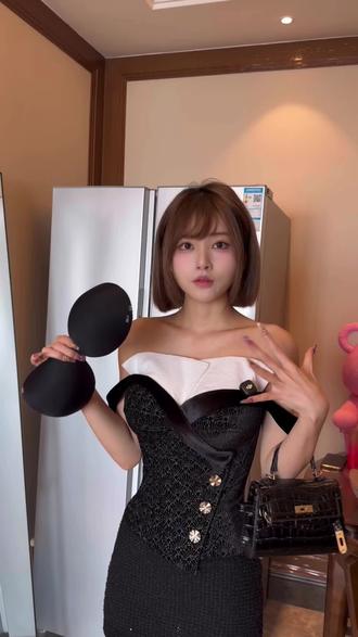 鱼骨胸衣怎么选内搭 #幼拉 #胸贴 #胸贴聚拢 #胸贴推荐 #胸贴清爽一夏