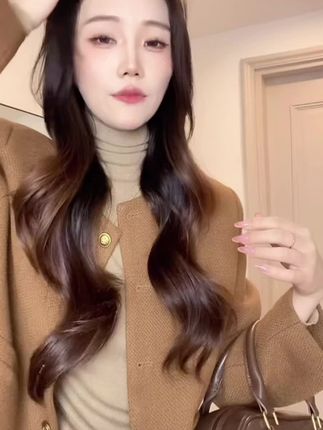 新款法式春季名媛千金上衣2025小香风外套春秋高级气质短款#显高显瘦穿搭 #气质女神 #今日推荐@DOU+小助手