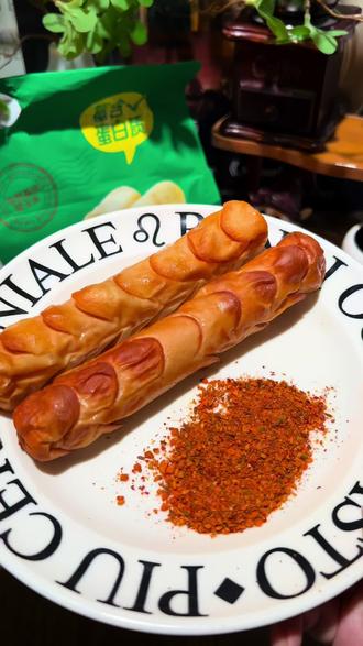 肉敢当新品低脂鸡肉肠,超80%的含肉量,没加蔗糖和淀粉,高蛋白味道又好,半夜都能放心炫 #鸡肉肠 #高蛋白 #妈呀太香了