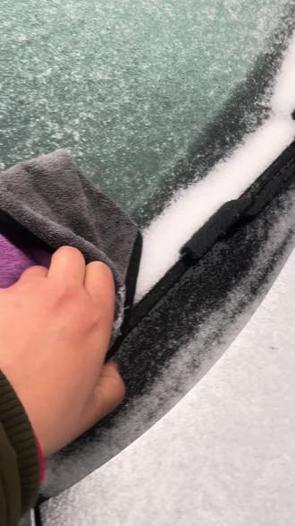 车窗结冰怎么处理 #结冰 #车结冰了怎么办