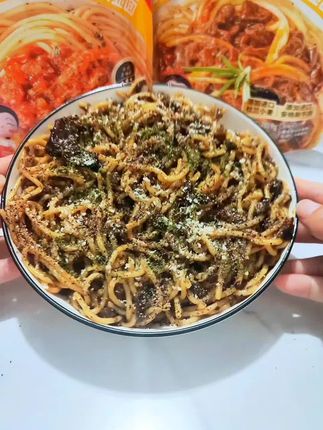 麦子妈新品黑松露牛肉意面好吃到舔盘子…… #好吃到停不下来 #吃货 #麦子妈 #意面 #妈呀太香了