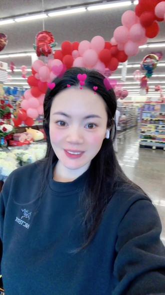 214血泪史:中国情人节 vs 美国情人节,谁更卷?
#热门 #气球布置 #商场 #情人节