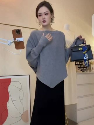 新款宽松蝙蝠袖毛针织女秋冬软糯慵懒感百搭上衣