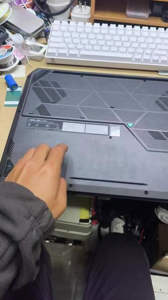 华硕天选六笔记本清灰#江西机电维修侠 #江西机电职业技术学院 #机械之美 #华硕天选 #清灰