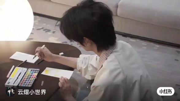 云旗的夹子音,好奇普普画的什么❓8号8点xhS直播