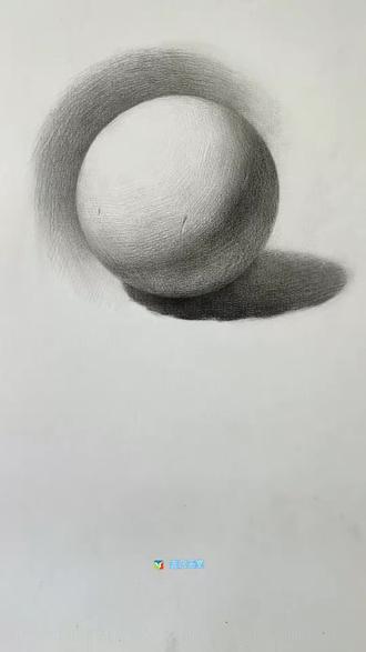 你的第一张素描作品是什么?素描球体的画法
#素描几何体练习 #几何体零基础素描 #美术生 #绘画教程 #东海画室