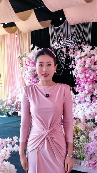 儿子结婚,母亲这样致辞既简单又大方#婚礼母亲致辞 #主持人美辰 #抖音二创激励计划 #抖音小助手传递正能量