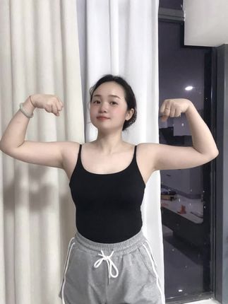 找到一件百搭吊带 不要太香 #健身穿搭 #肩宽背厚 #吊带 #带胸垫吊带