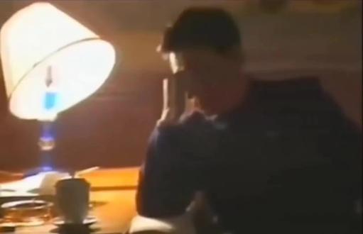 我姓王,huang 黄的王,我是南方人,黄王不分