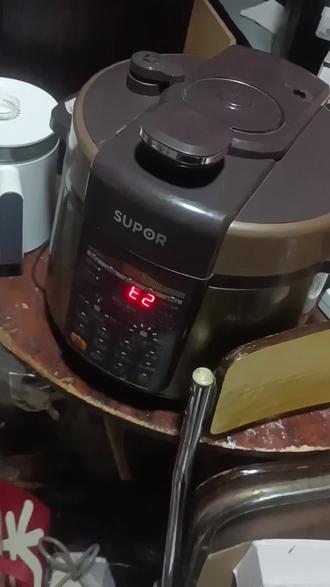 家电维修 电工电子 电压力锅E2