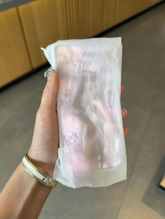 高颜值牛仔布纹手机壳,时尚又百搭,也太适合这个季节了,高级感十足!#高颜值 #手机壳推荐 #爱了爱了 #这个手机壳真的长在我心巴上了 #手机数码