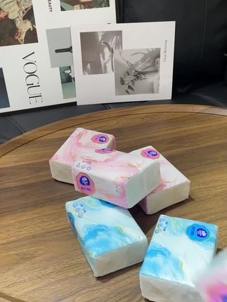 维达抽纸,家用柔软面巾纸,一次性的,家庭必备的桌面纸巾