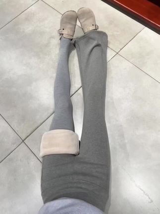 #休闲裤 #显瘦穿搭 #百搭神裤 #时髦精look被我轻松拿捏 #保暖又好看