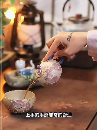 #九尾仙狐西施壶#德白火石红纯手绘九尾仙狐西施壶#茶器器型之美 #功夫茶具泡茶壶 #茶具好物推荐