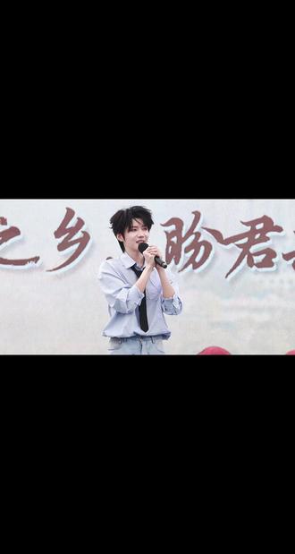 郝熠然菏泽牡丹推介词。写的特别棒(¯▽¯)👍#郝熠然 #菏泽牡丹 #云熠 #菏泽牡丹 #青年文梦想舞台