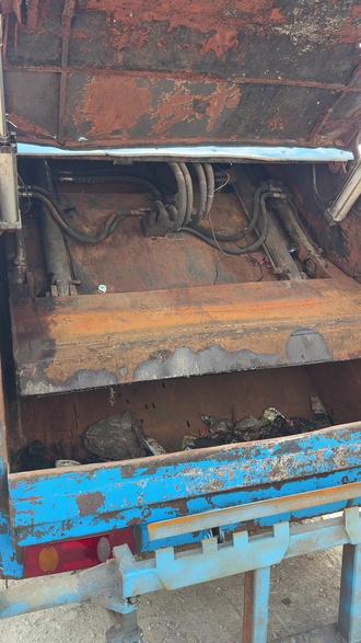 试车中 中联14吨压缩垃圾车#二手压缩垃圾车 #收垃圾了 #乡村发展 #祝你马上成功马上发 #二手环卫车