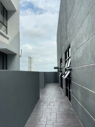 爆款萨拉曼两天福利来袭118带回家,适合跑马跳绳跳操休闲穿搭爬山旅行都可以,久站不累久走不累适合当代步或者工作鞋穿,老人逛街溜达孩子体测打球体育课都没问题,码数标准有运费险#跑鞋推荐