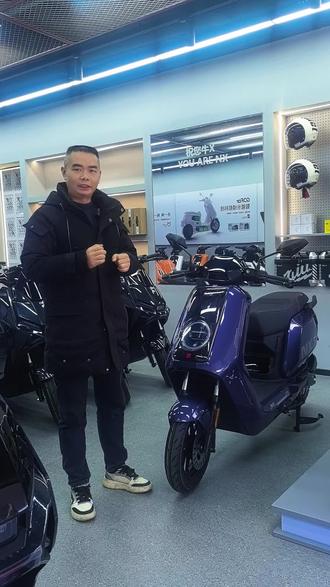 听说小牛电动车会唱歌?#小牛电动车